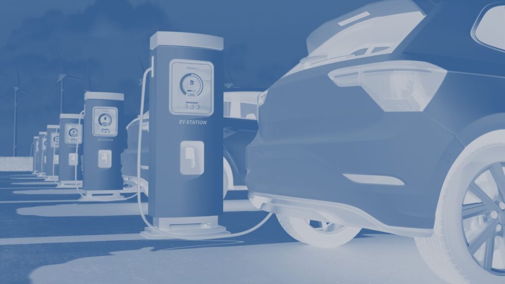 Immagine di macchine elettriche in fase di ricarica